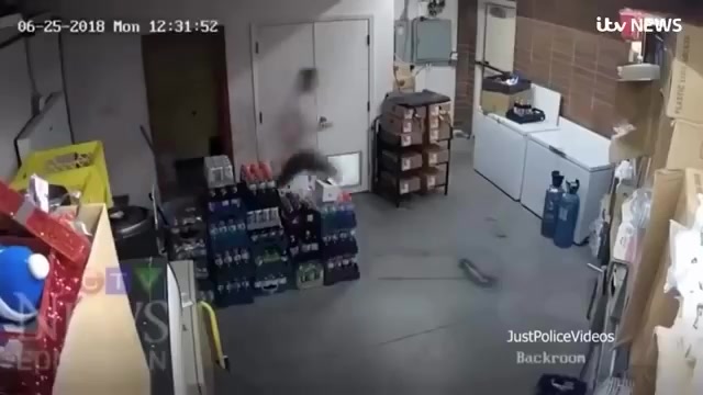 Cracker Barrel activities 🥱

#goodmornıng #crackerbarrel #gasstation #gas #funny #yikes #i