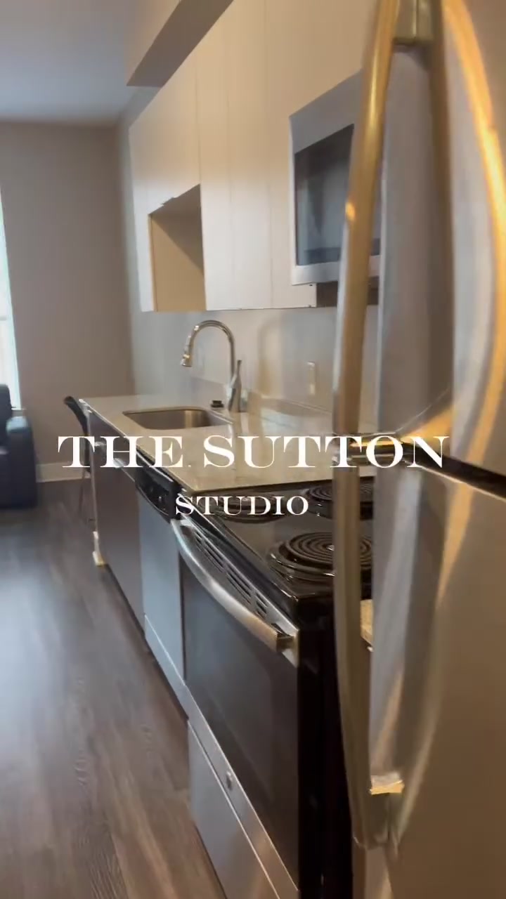 ✨FLOOR PLAN HIGHLIGHT✨: Sutton-Studio 
Take a virtual tour of our Sutton studio! We still 