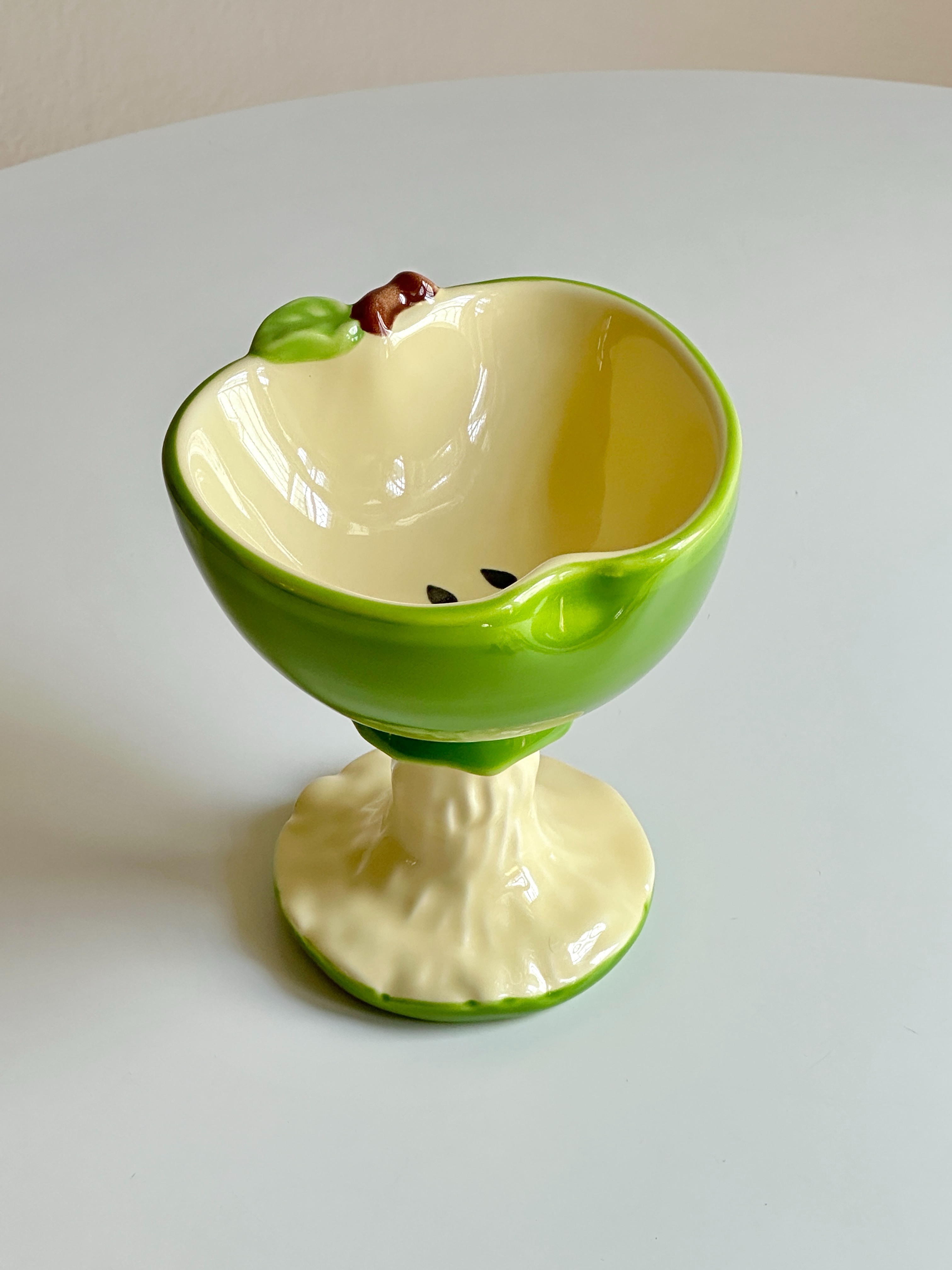 🍎𝑺𝑶𝑳𝑫🍎 Apple Stem Cup 〰️ ขนาดแก้ว H13.2 x W11 x D9.6 cm…