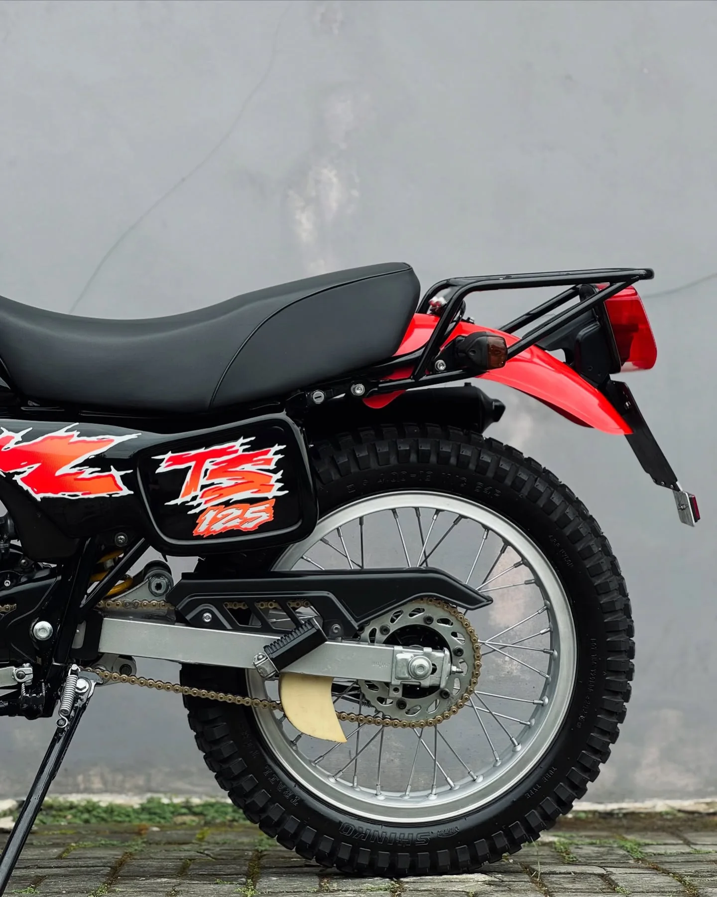 BISMILLAH, FOR SALE ! -Suzuki TS 125 Th 2004 -Surat lengkap pajak…