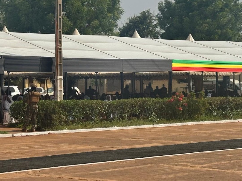🇲🇱 Obsèques nationales du Général de Corps d’Armée Sadio Camara Dans un…